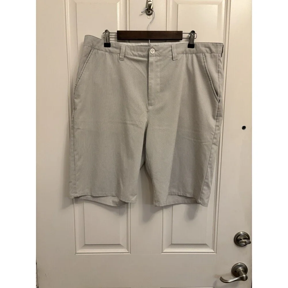 Travis Mathew Shorts Mens 38 Khaki Starnes Stretch Flat Front Performance Golf